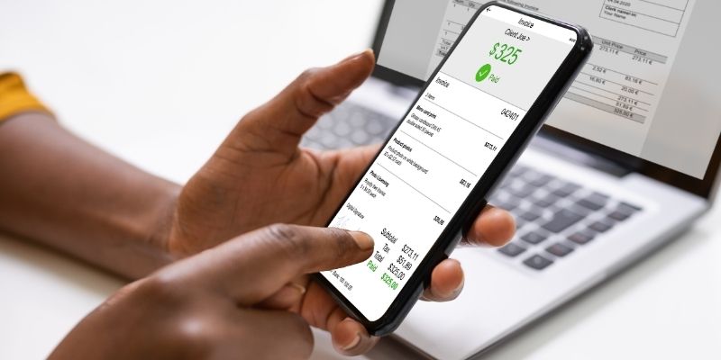 Fixed Fees Versus Percentage-Based Fees